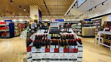 詠悅匯沉浸式購物體驗(yàn)再升級(jí),強(qiáng)勢布局酒類新零售